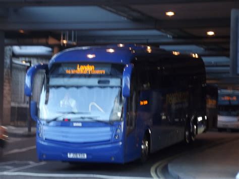 cheapest bus from london victoria coach station to coventry|More.